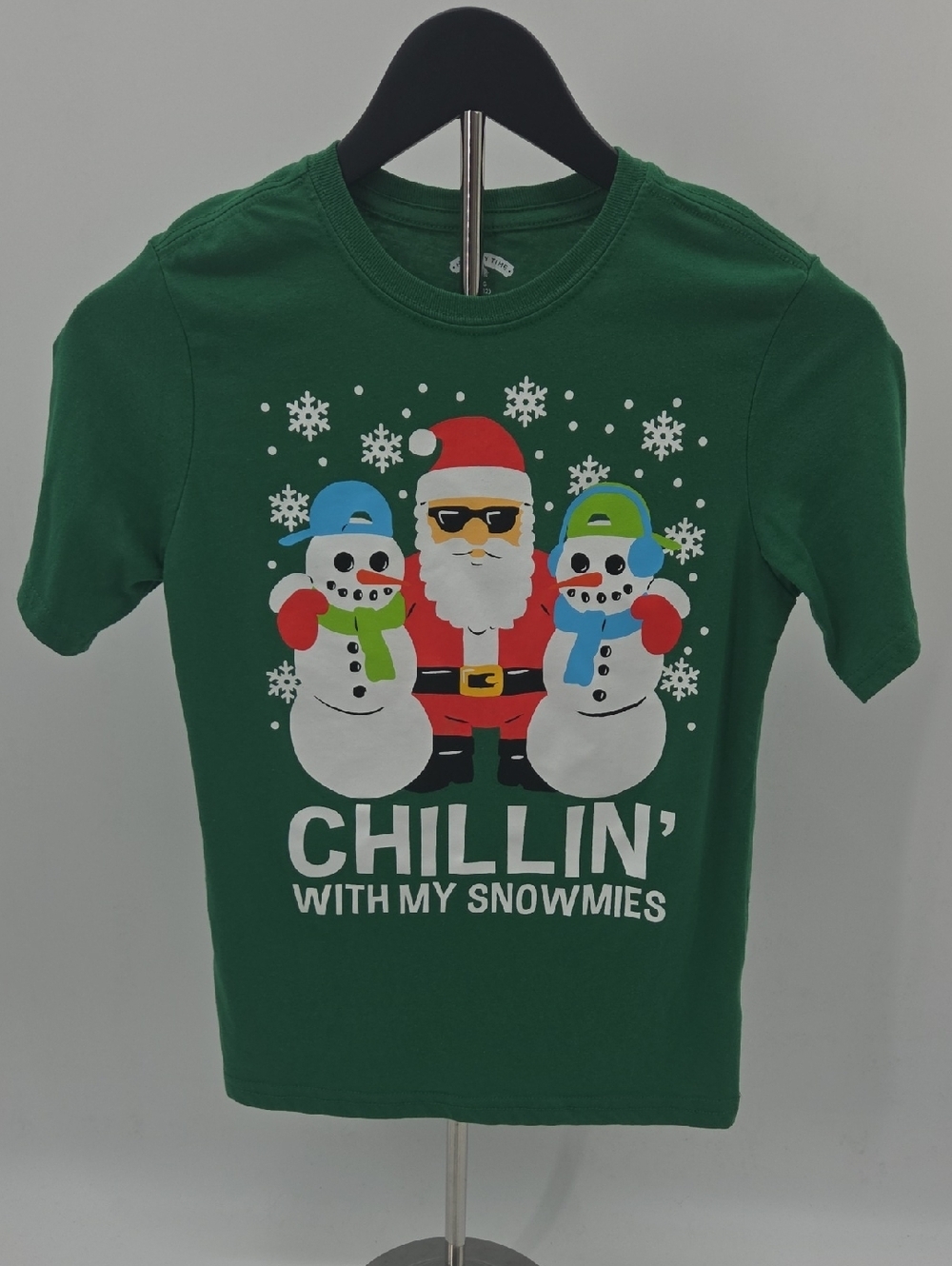 Holiday Time Green 'Chillin' With My Snowmies' Graphic Tee